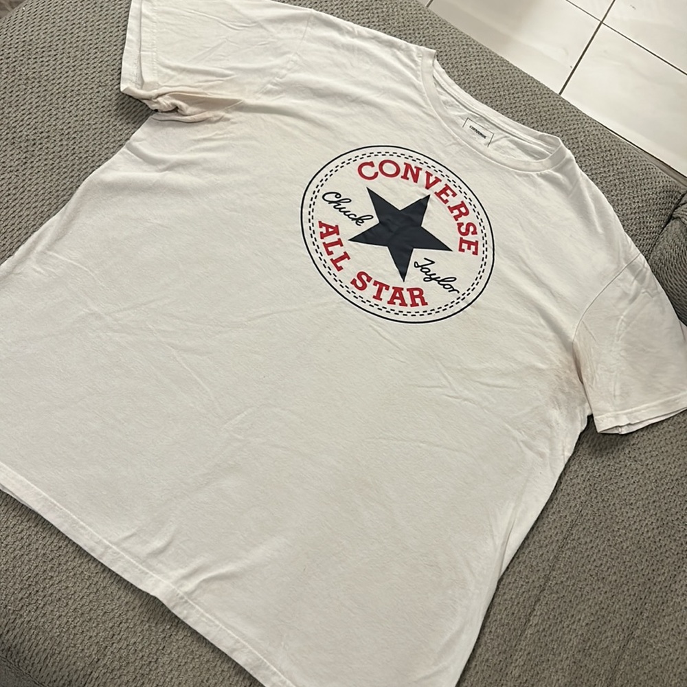 Converse White Short Sleeve T-Shirt with Red and Black Logo, Mens Size XL